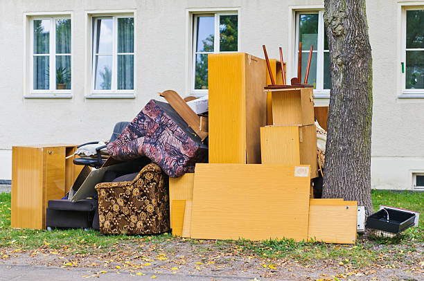Best Commercial Cleanout Services  in Henry, IL